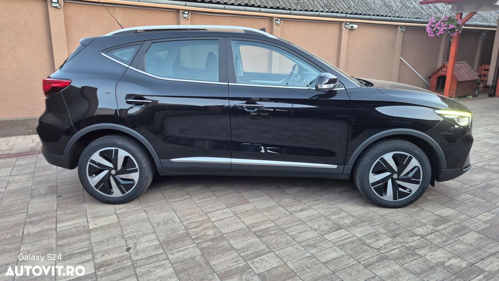 MG ZS EV Maximal Luxury - 19