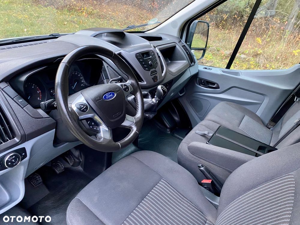Ford Transit - 13