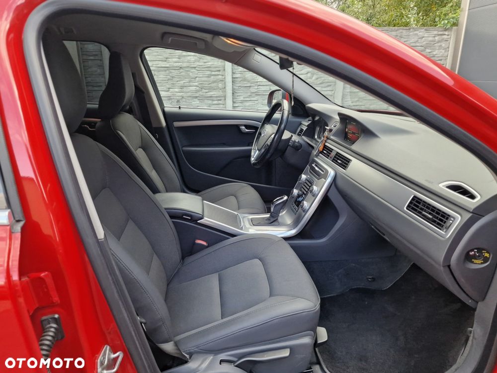 Volvo V70 D4 Geartronic Momentum - 19