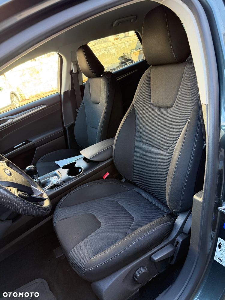 Ford Mondeo - 20