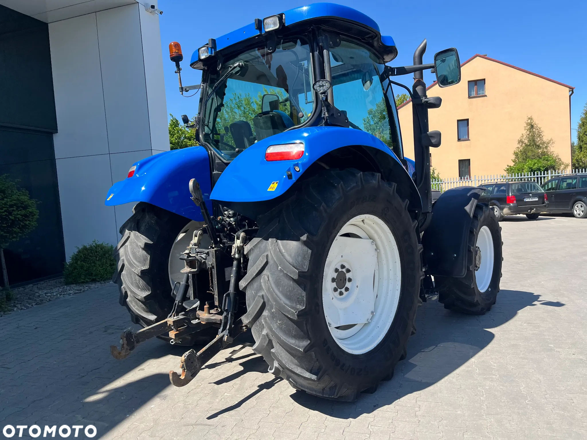 New Holland T6020 - 3