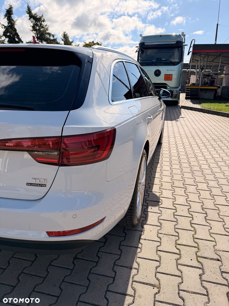 Audi A4 Avant 2.0 TDI S tronic quattro - 14