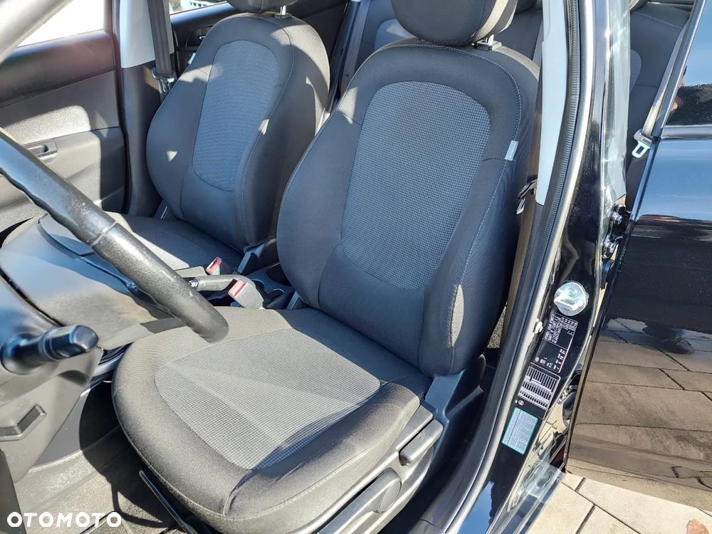 Hyundai i20 1.25 Wersja Jubileuszowa - 12