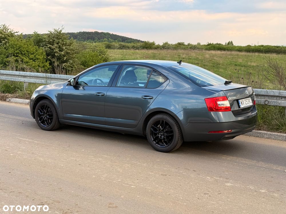 Skoda Octavia 1.5 TSI GPF ACT Ambition - 5