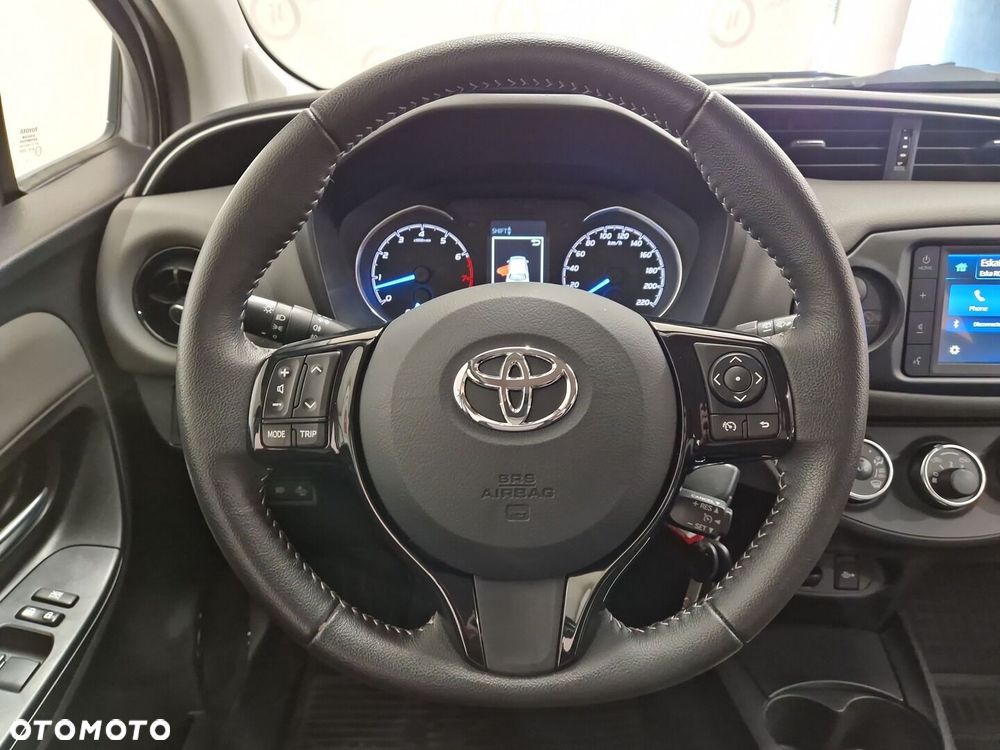 Toyota Yaris - 13