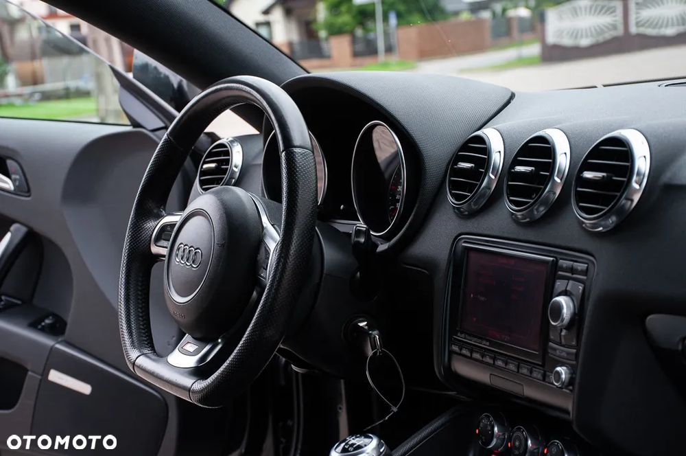 Audi TT Coupé 2.0 TDI quattro - 17