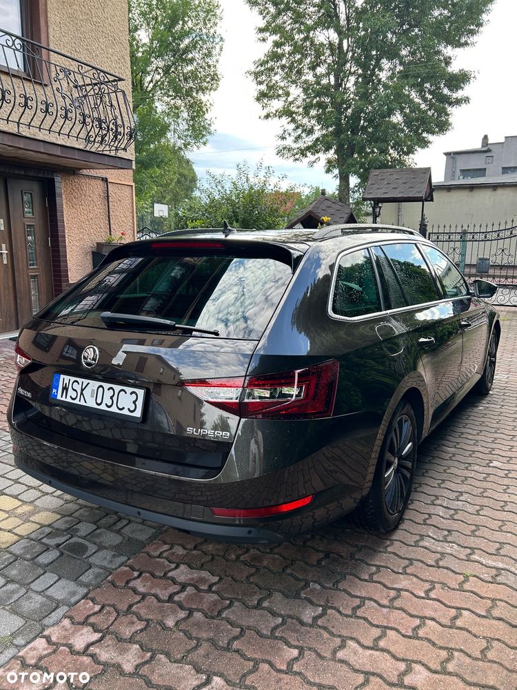 Skoda Superb 2.0 TDI DSG Active - 5
