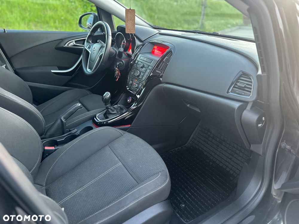 Opel Astra 1.4 Turbo - 12