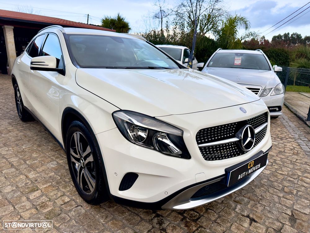 Mercedes-Benz GLA 200 CDI Urban - 26