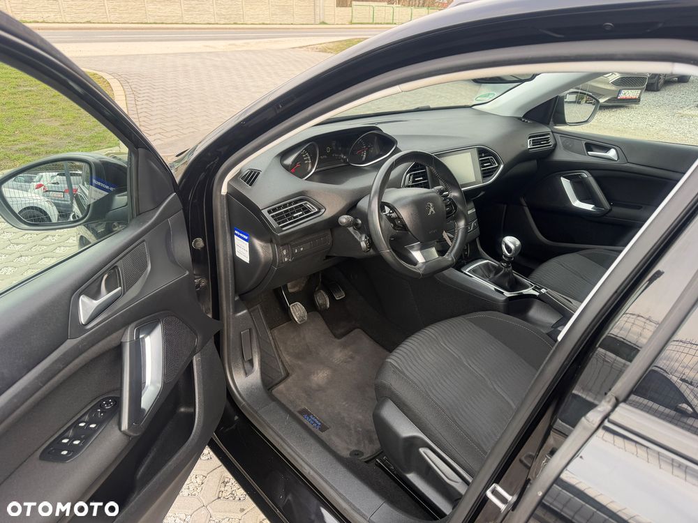 Peugeot 308 - 17