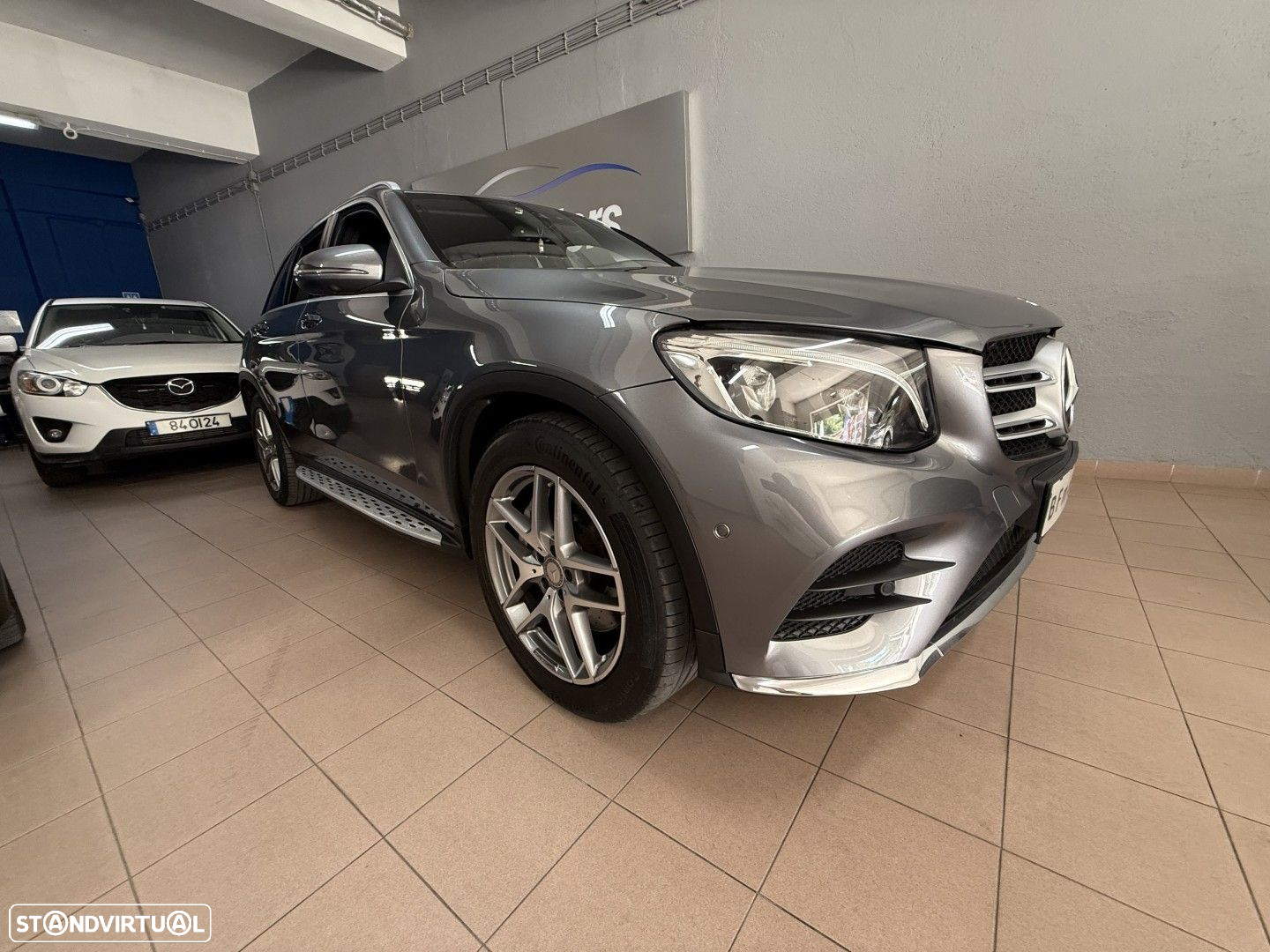 Mercedes-Benz GLC 250 d 4Matic 9G-TRONIC AMG Line - 31