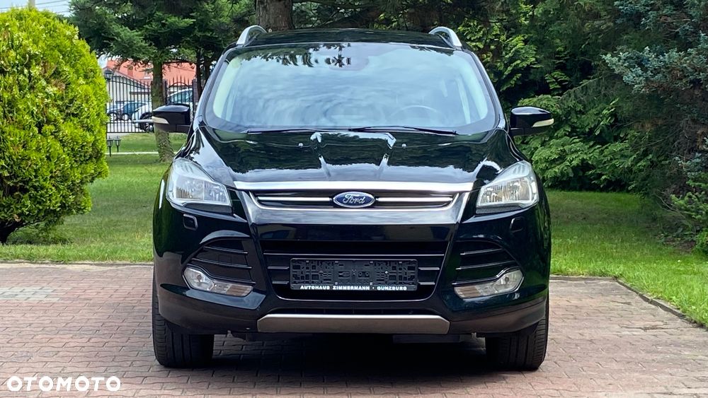 Ford Kuga 2.0 TDCi 2x4 Titanium - 24