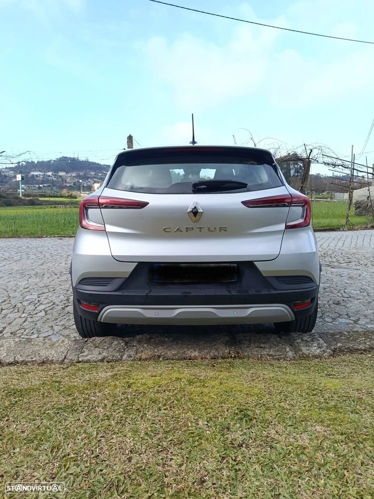 Renault Captur 1.0 TCe Exclusive - 4