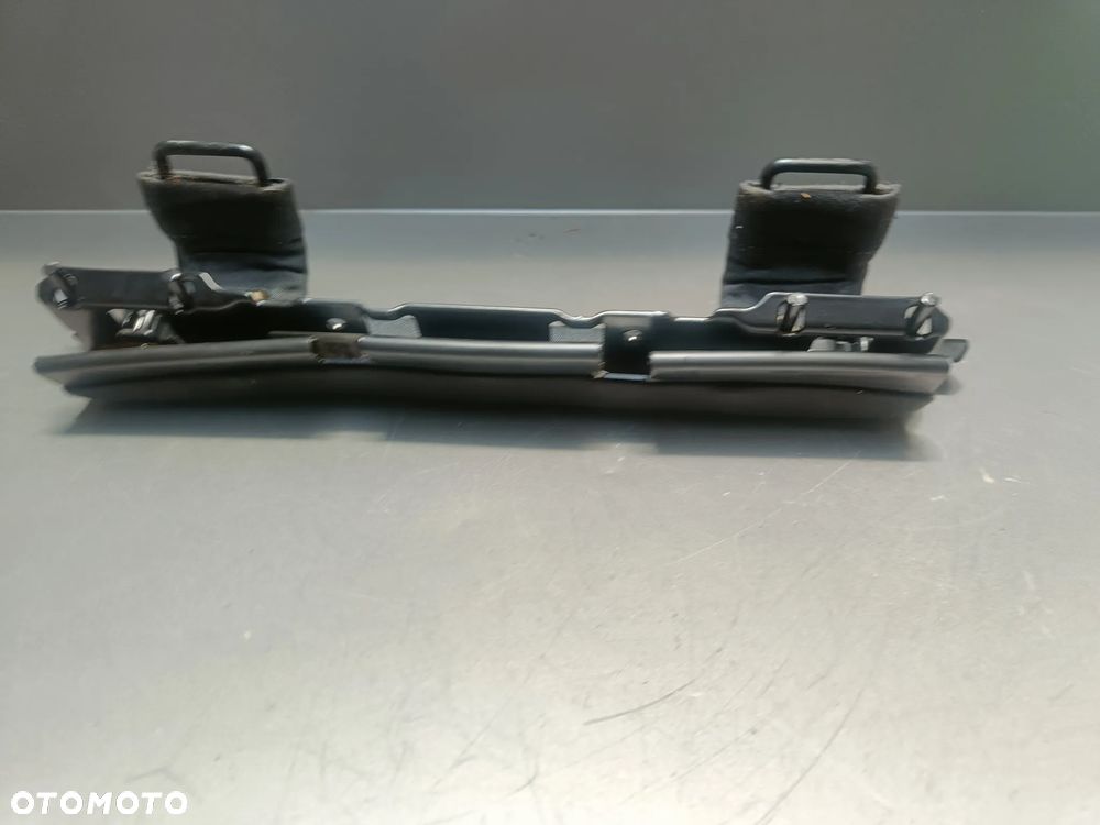 Mocowanie Isofix uchwyt przedniego fotela Audi Q5 8R Q3 8R0881558 - 2