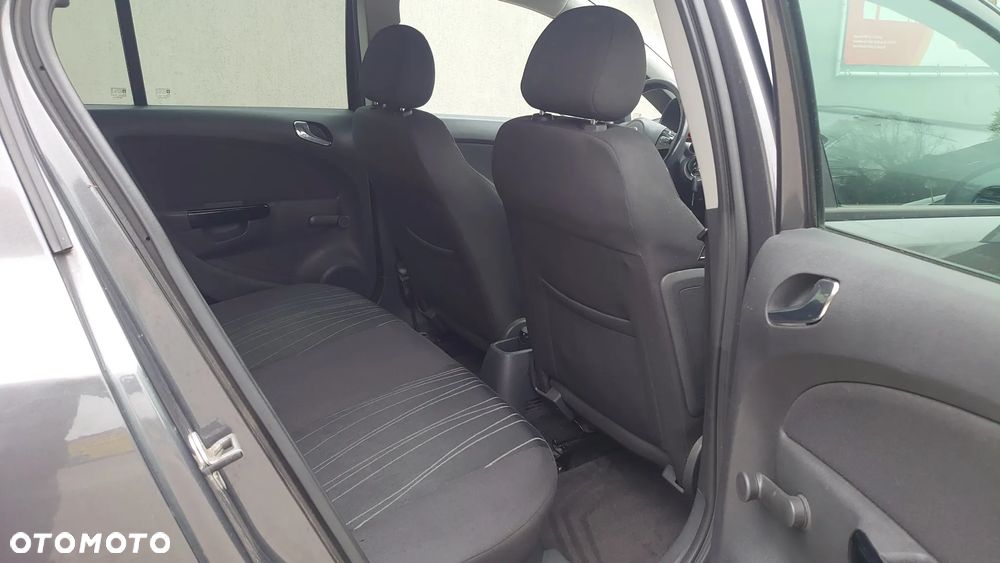 Opel Corsa 1.4 16V Color Edition - 15
