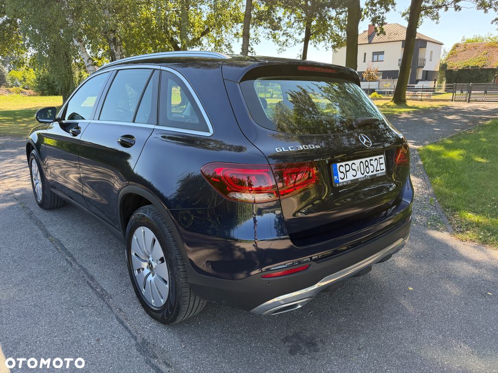 Mercedes-Benz GLC 300 de 4Matic 9G-TRONIC - 5