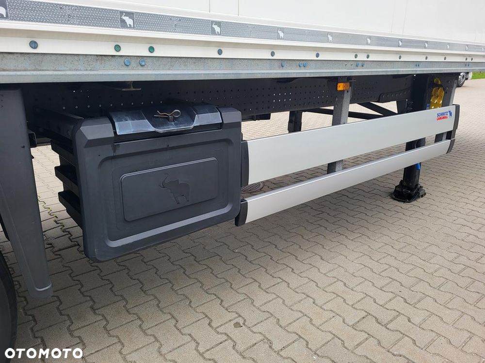 Schmitz Cargobull SCB S3B - 14