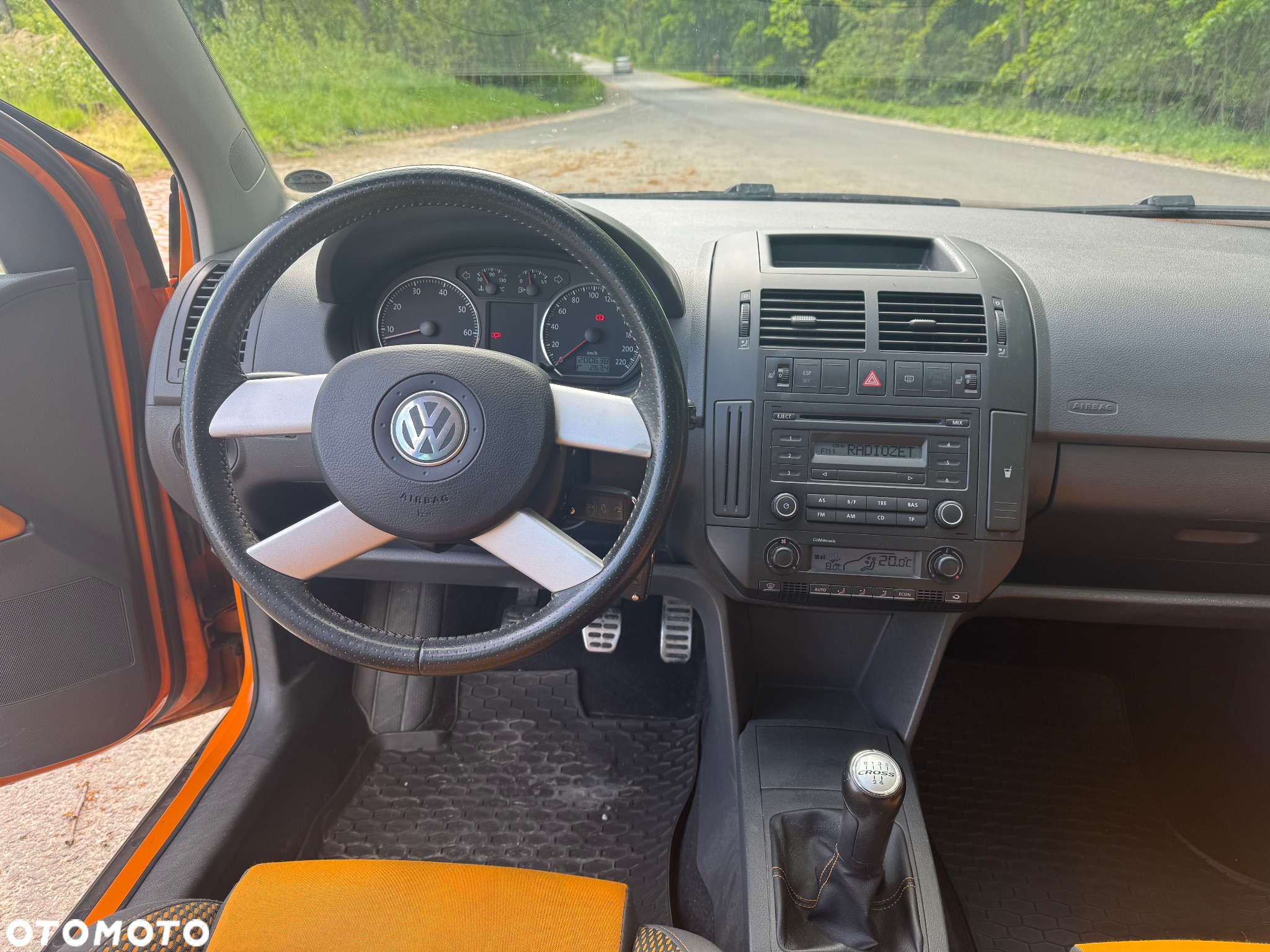 Volkswagen Polo Cross 1.6 - 25
