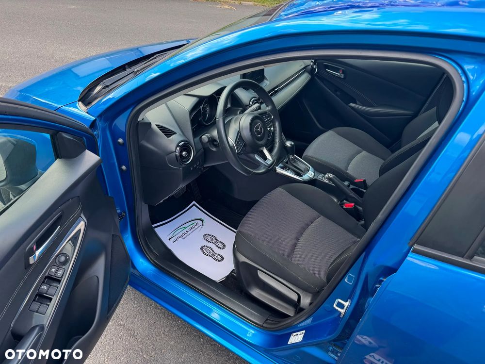 Mazda 2 - 8