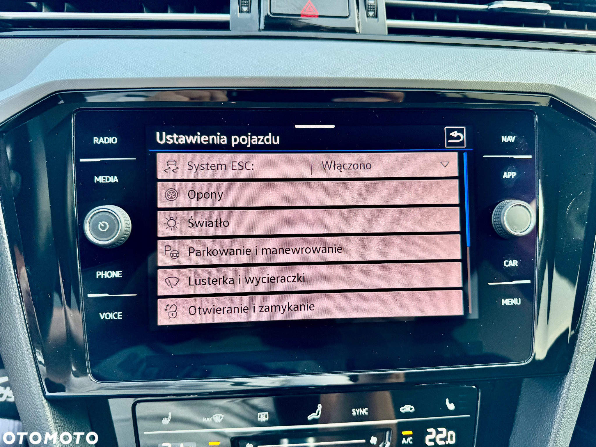 Volkswagen Passat 2.0 TDI EVO Elegance - 30