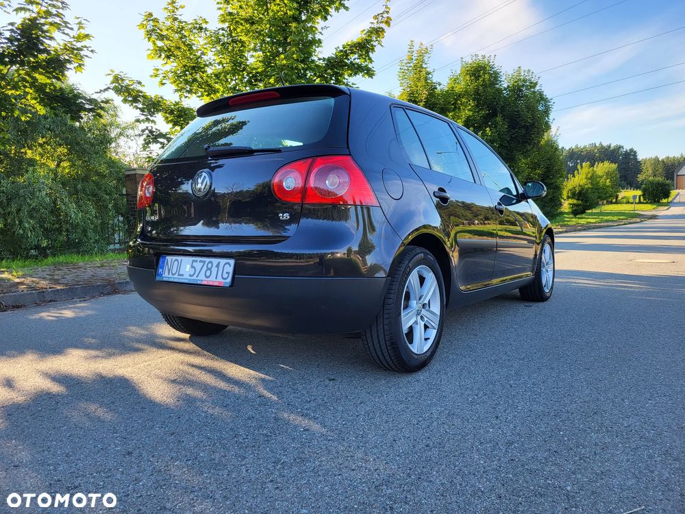 Volkswagen Golf 1.6 Tour - 11