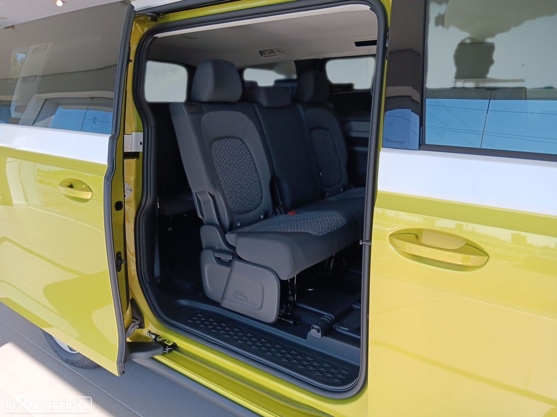 VW ID.Buzz 91 kWh Pro - 14