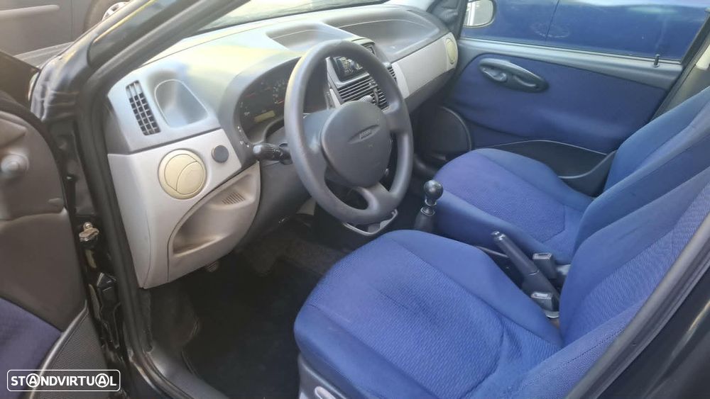 Fiat Punto 1.2 16V ELX - 9