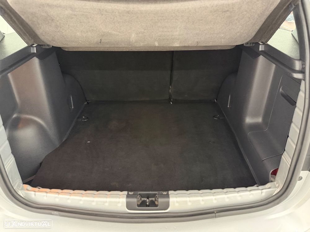 Dacia Duster 1.5 dCi Prestige - 22