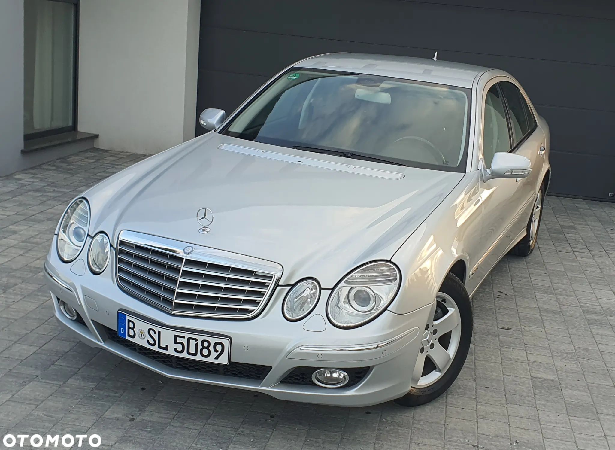 Mercedes-Benz Klasa E - 1