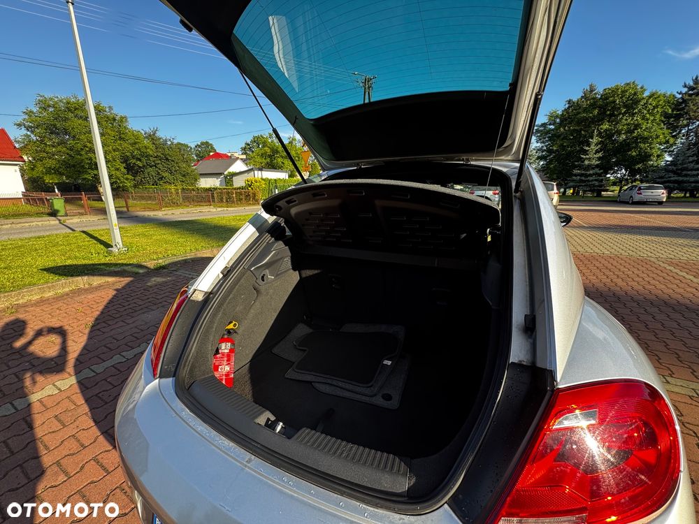Volkswagen Beetle 1.6 TDI - 10