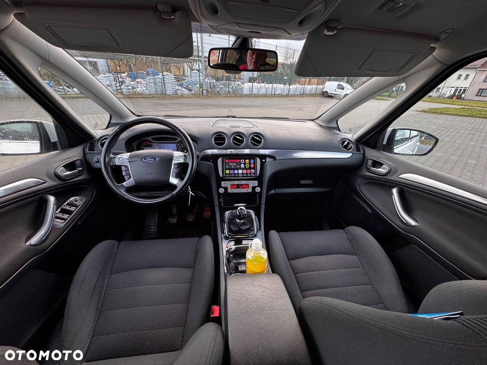 Ford S-Max 2.0 TDCi DPF Champions Edition - 9