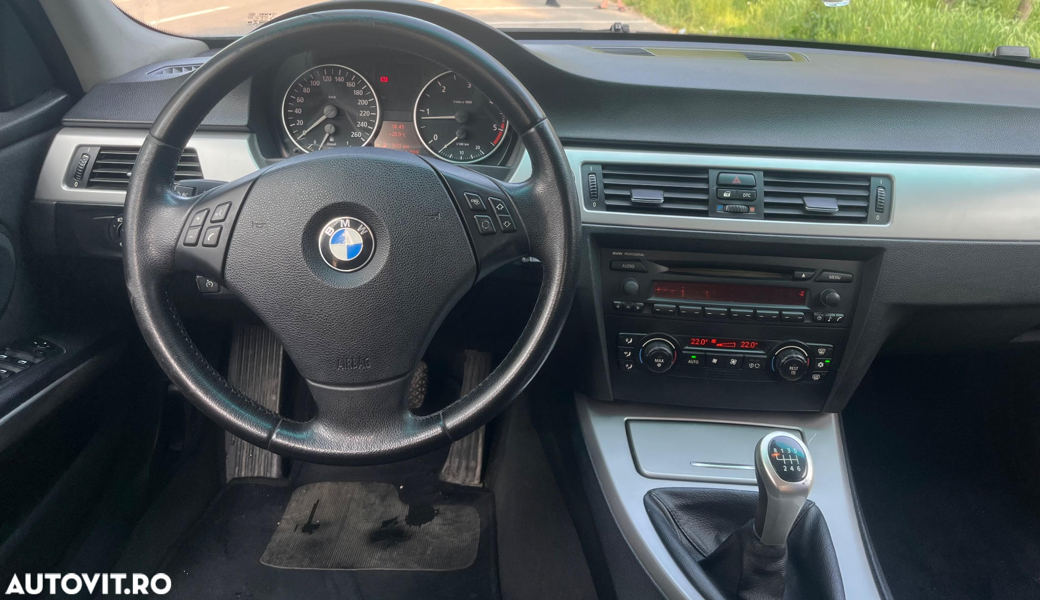 BMW Seria 3 320d - 9