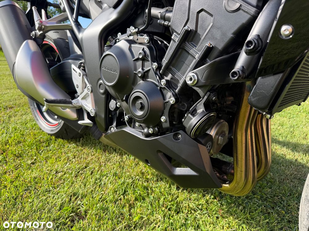 Honda Hornet - 7