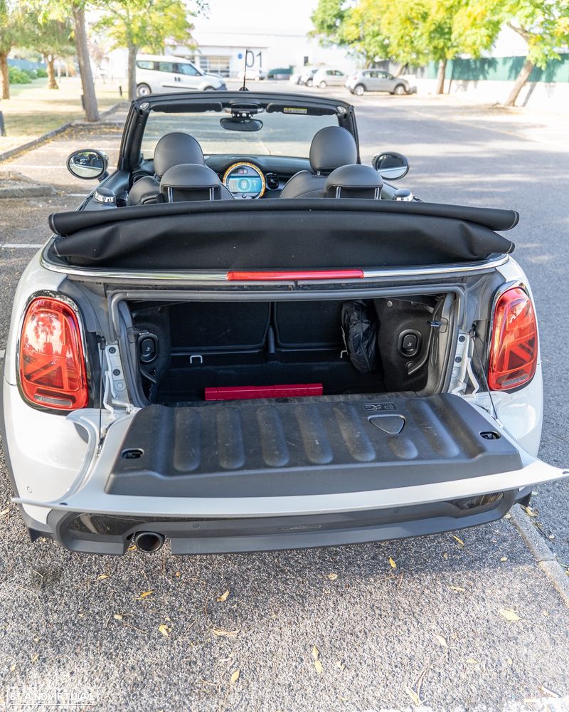 MINI Cabrio Cooper Auto - 29