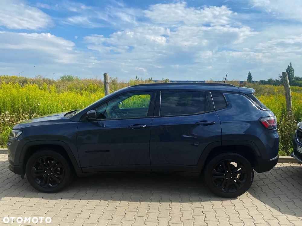 Jeep Compass - 1