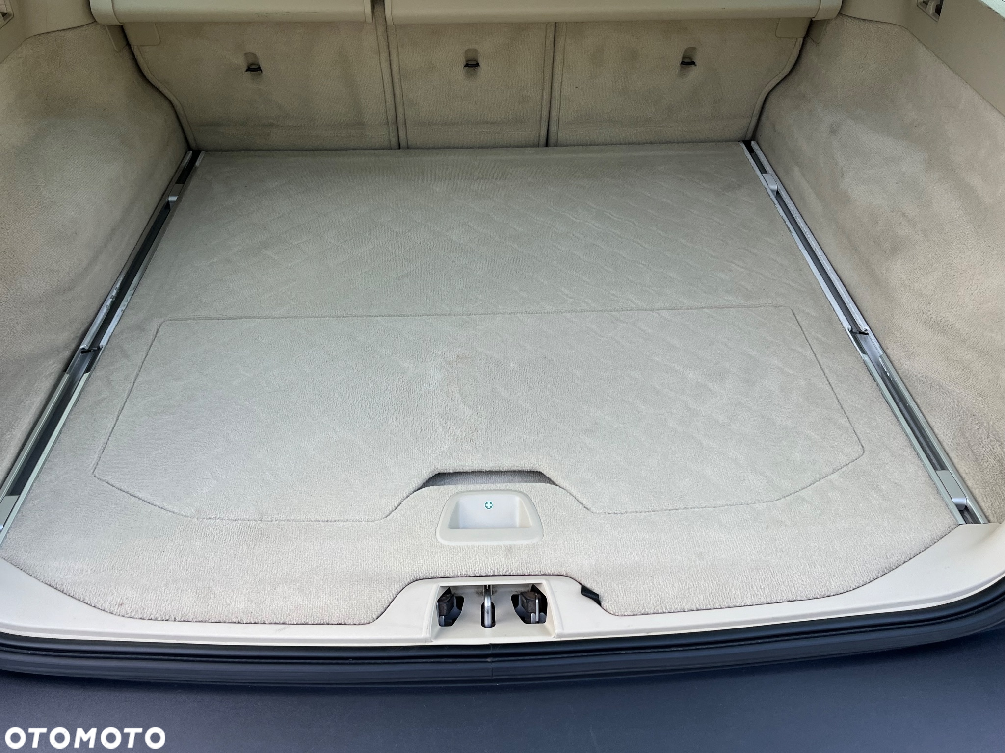 Volvo XC 70 D4 AWD Summum EU6 - 34