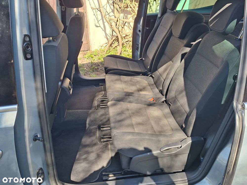Volkswagen Sharan 2.0 TDI DPF Comfortline - 11