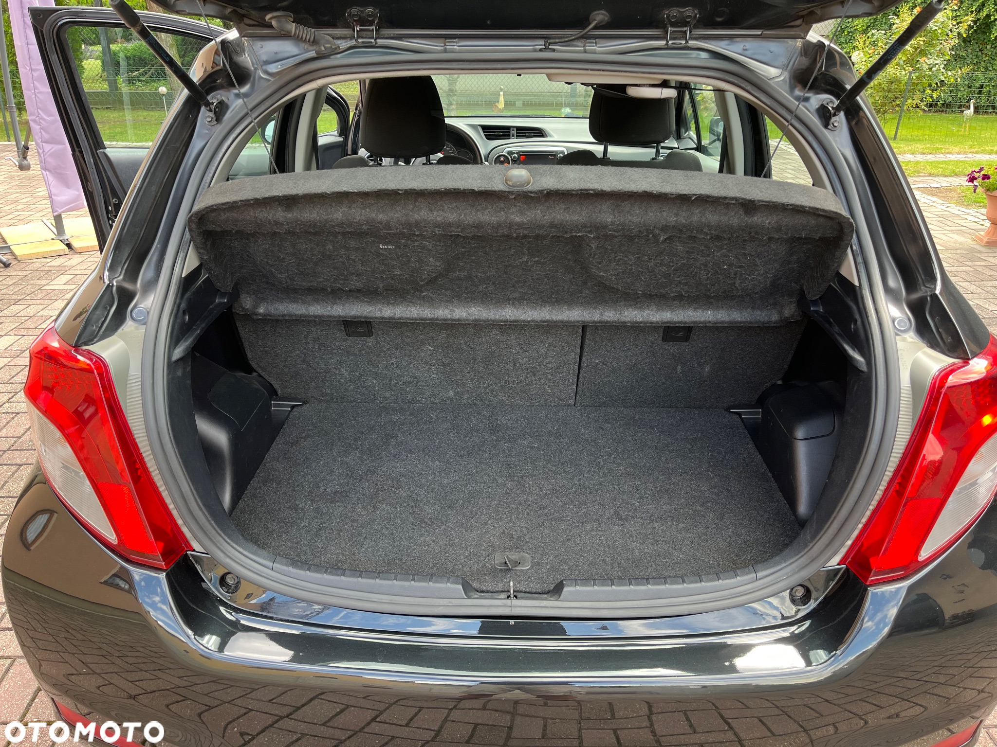 Toyota Yaris 1.0 Life - 10