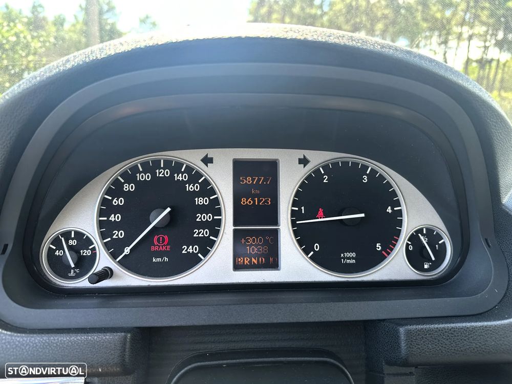 Mercedes-Benz B 200 CDI Autotronic - 20
