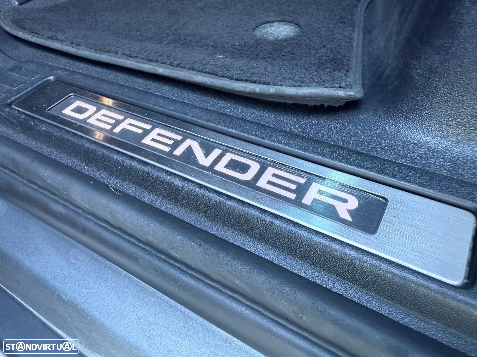 Land Rover Defender 110 D250 X-Dynamic HSE - 49