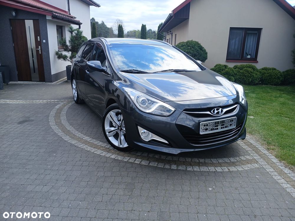 Hyundai i40 i40cw 1.7 CRDi Fifa World Cup Edition - 4