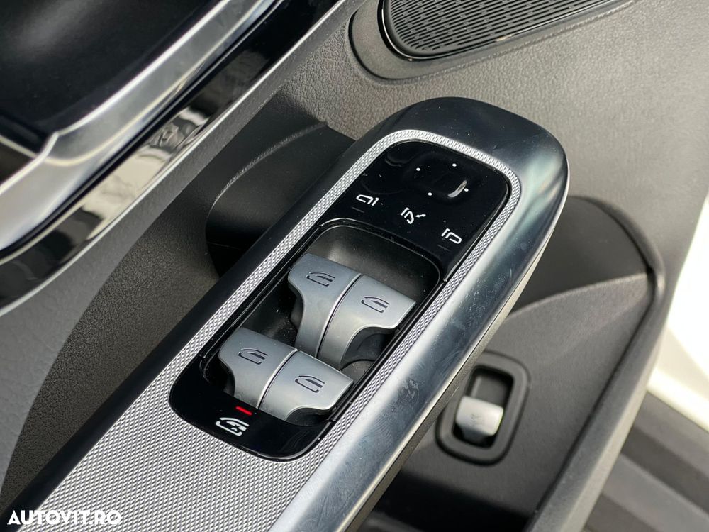 Mercedes-Benz GLC 220 d 4MATIC MHEV - 14