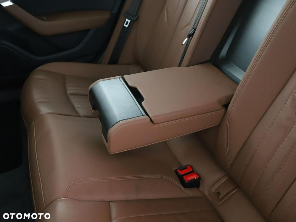 Audi A6 Avant TDI mHEV S tronic - 38
