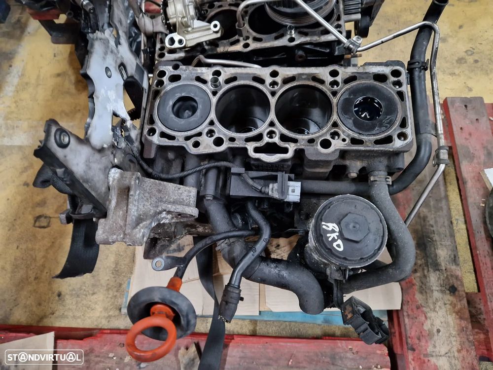 Bloco armado usado BKD 2.0 TDI 140CV AUDI A3 8P VW GOLF 5 SEAT LEON ALTEA  TOLEDO JETTA PISTÕES BIELAS CAMBOTA - 1