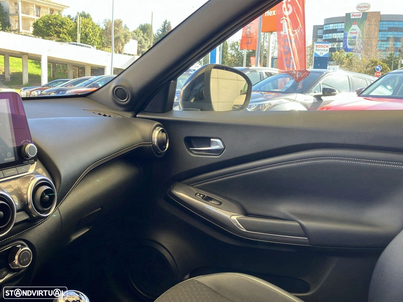 Nissan Juke 1.0 DIG-T N-Connecta - 22