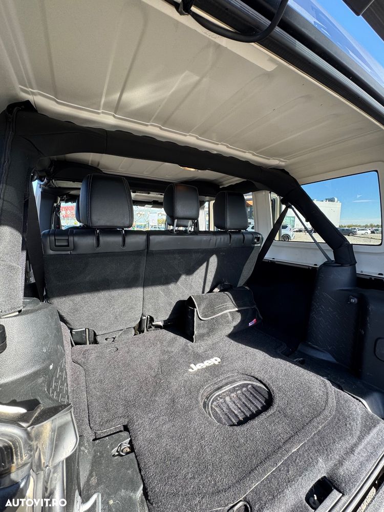 Jeep Wrangler Unlimited 2.8 CRD AT Rubicon - 13