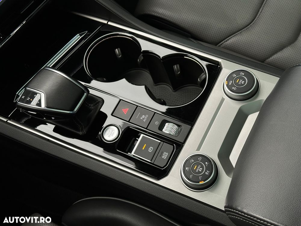 Volkswagen Touareg 3.0 V6 TDI 4Motion DPF Automatik R-Line - 11