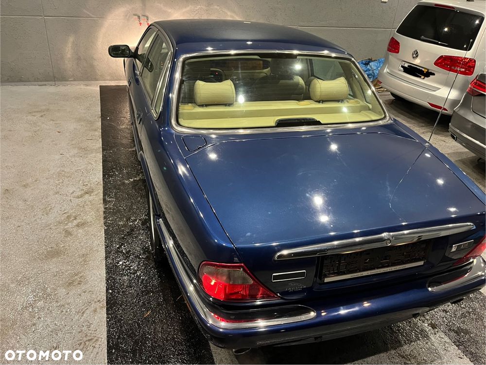 Jaguar XJ 3.2 Executive - 30