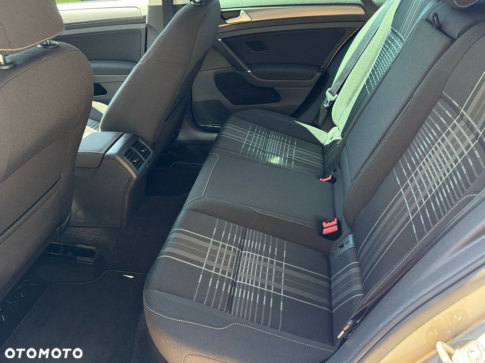 Volkswagen Golf 1.4 TSI BlueMotion Technology Lounge - 10