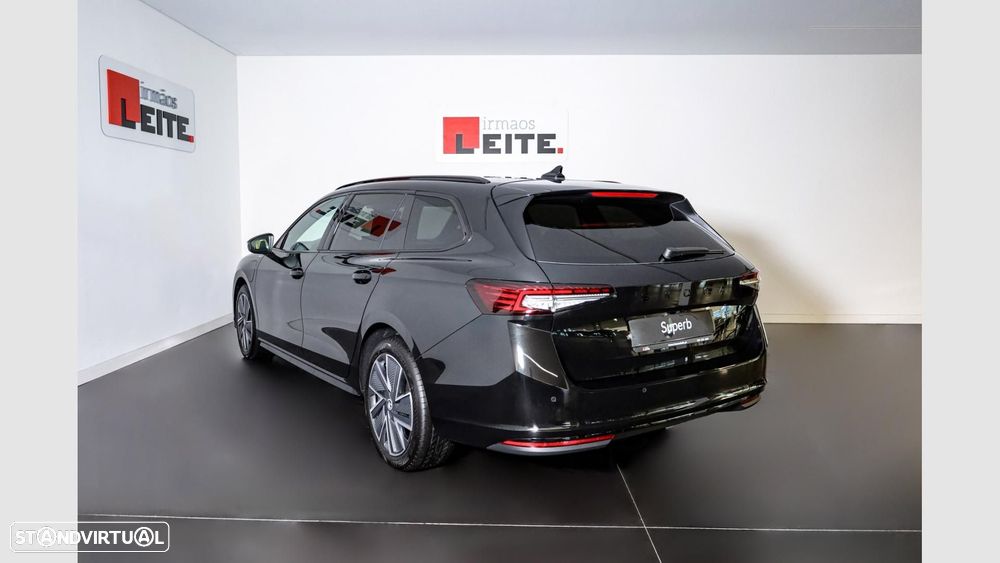 Skoda Superb 1.5 TSI iV Sportline DSG - 22
